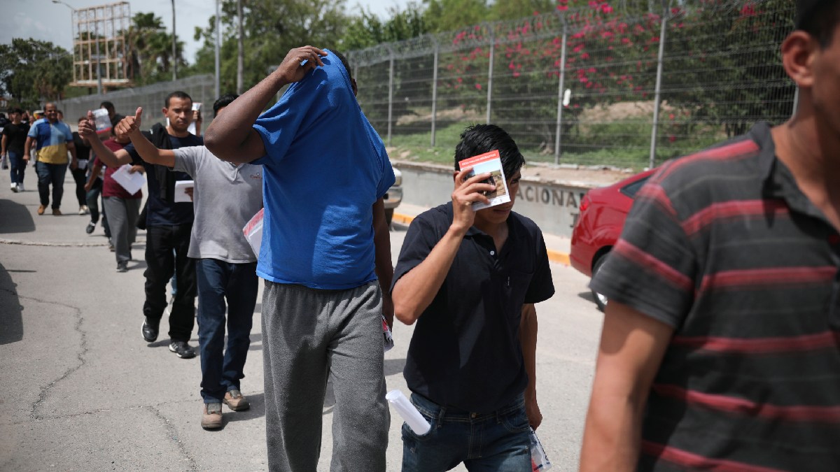 migrantes hidalguenses deportados