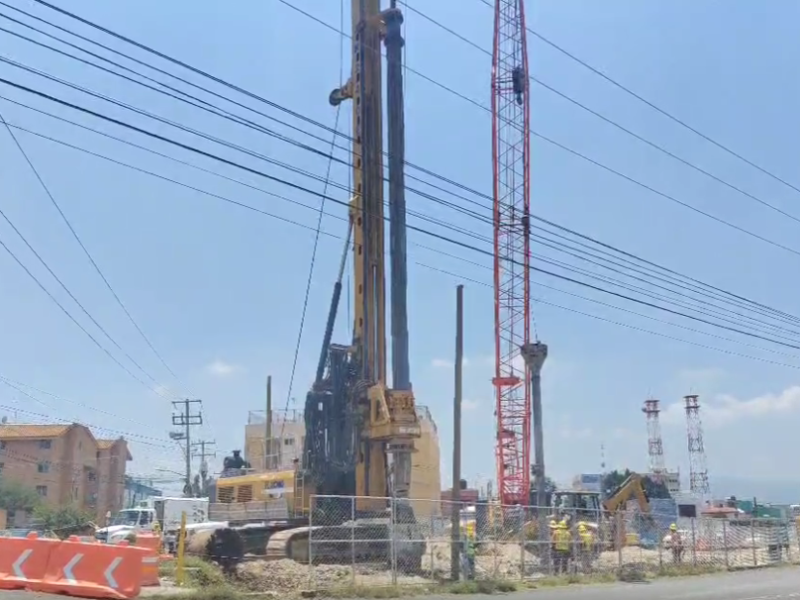 Obras del tren en Celaya: Exigen pasos peatonales para evitar desvíos