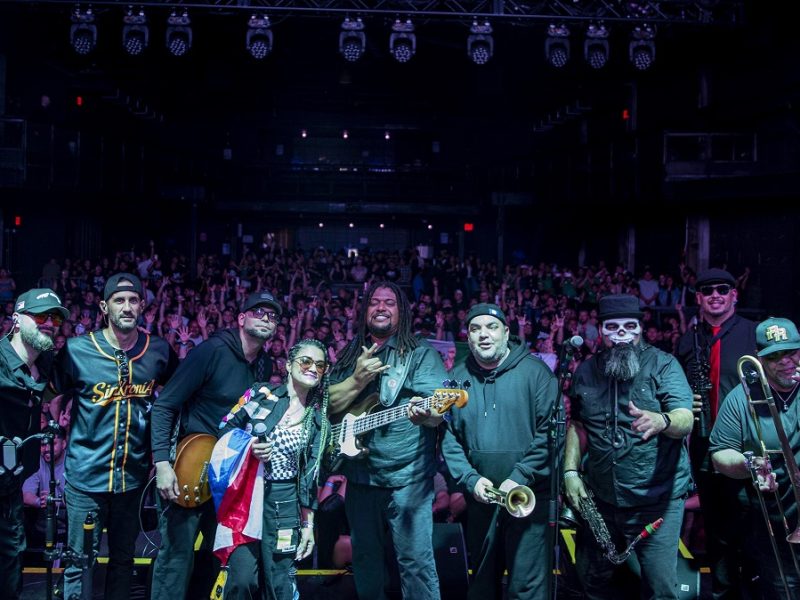 Sinkronia: del huracán María a conquistar la escena del ska en México