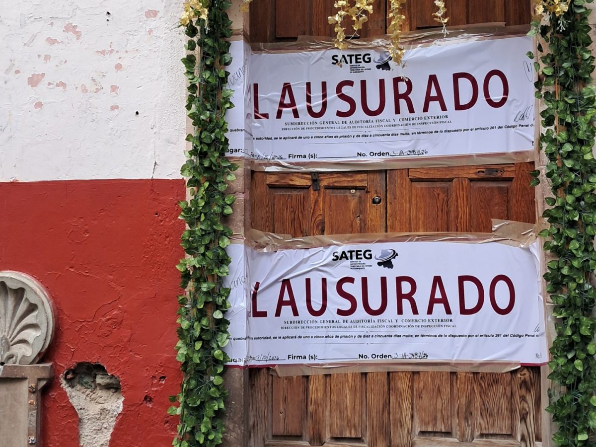 SATEG clausura bar Barra Tres en Guanajuato capital por vender alcohol sin permiso