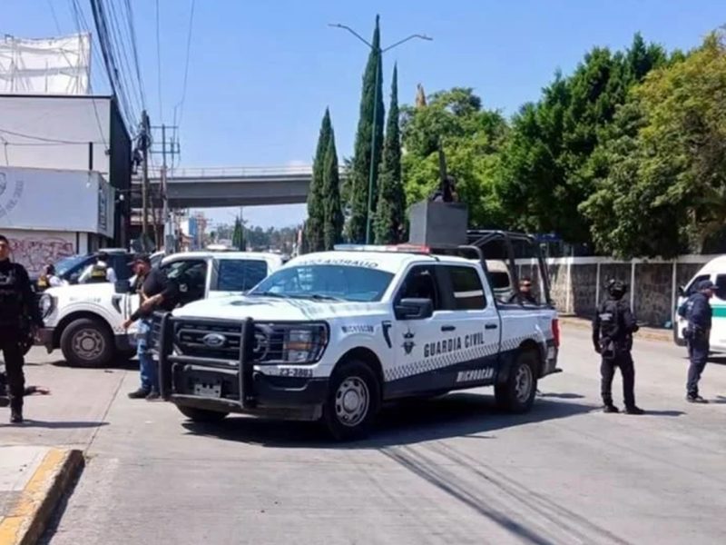 Masacre en bar de Michoacán: Sicarios irrumpen a balazos y asesinan a cinco