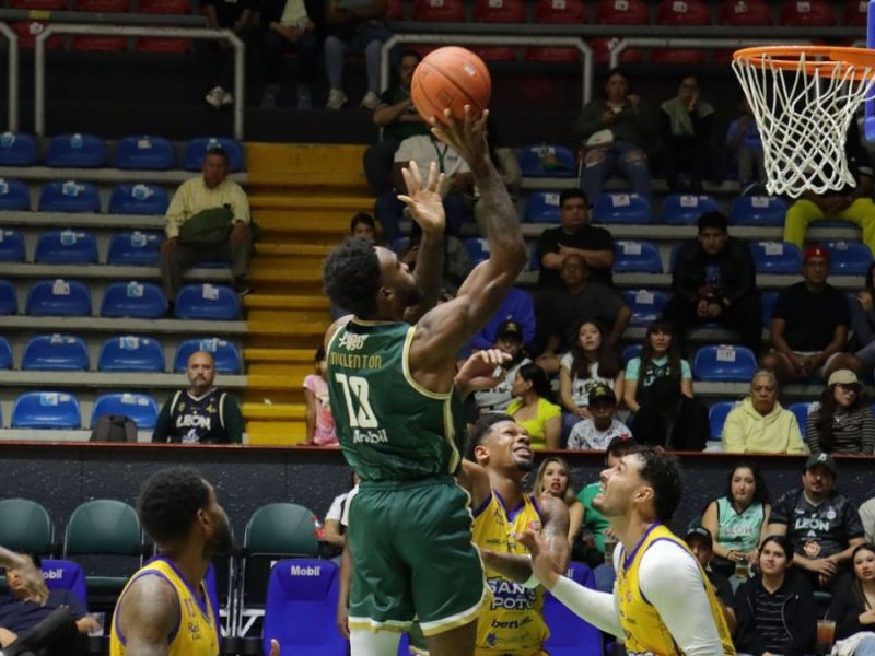 Abejas de León está contra las cuerdas tras perder ante Santos del Potosí, su primer duelo del Play-In
