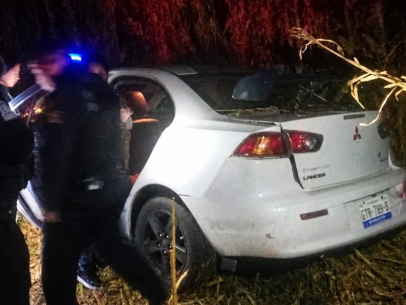 Con múltiples heridas y en crisis nerviosa, rescatan a pasajeros tras accidente en Acámbaro