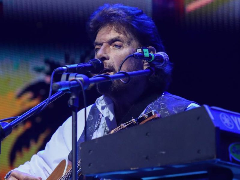 Del misterio al rock: Alan Parsons envuelve al Poliforum con su legado y nostalgia