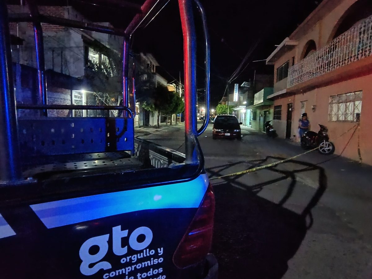Ataque armado en centro de Tarandacuao deja dos hombre y una mujer sin vida