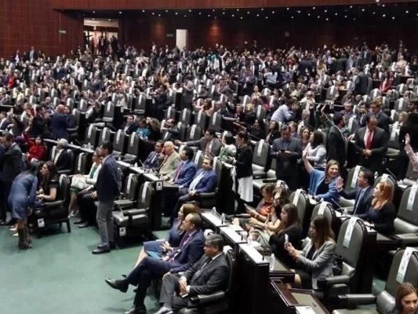 Aprueban perdonar multas del SAT a grandes empresas: Quitan tope de 300 mdp