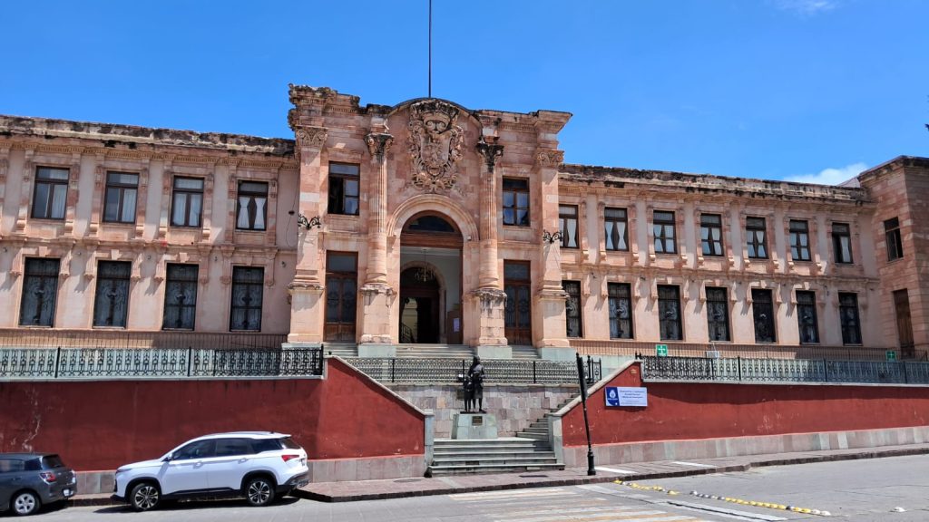 Sigue el temor en la Escuela Normal de Guanajuato tras amenaza de tiroteo