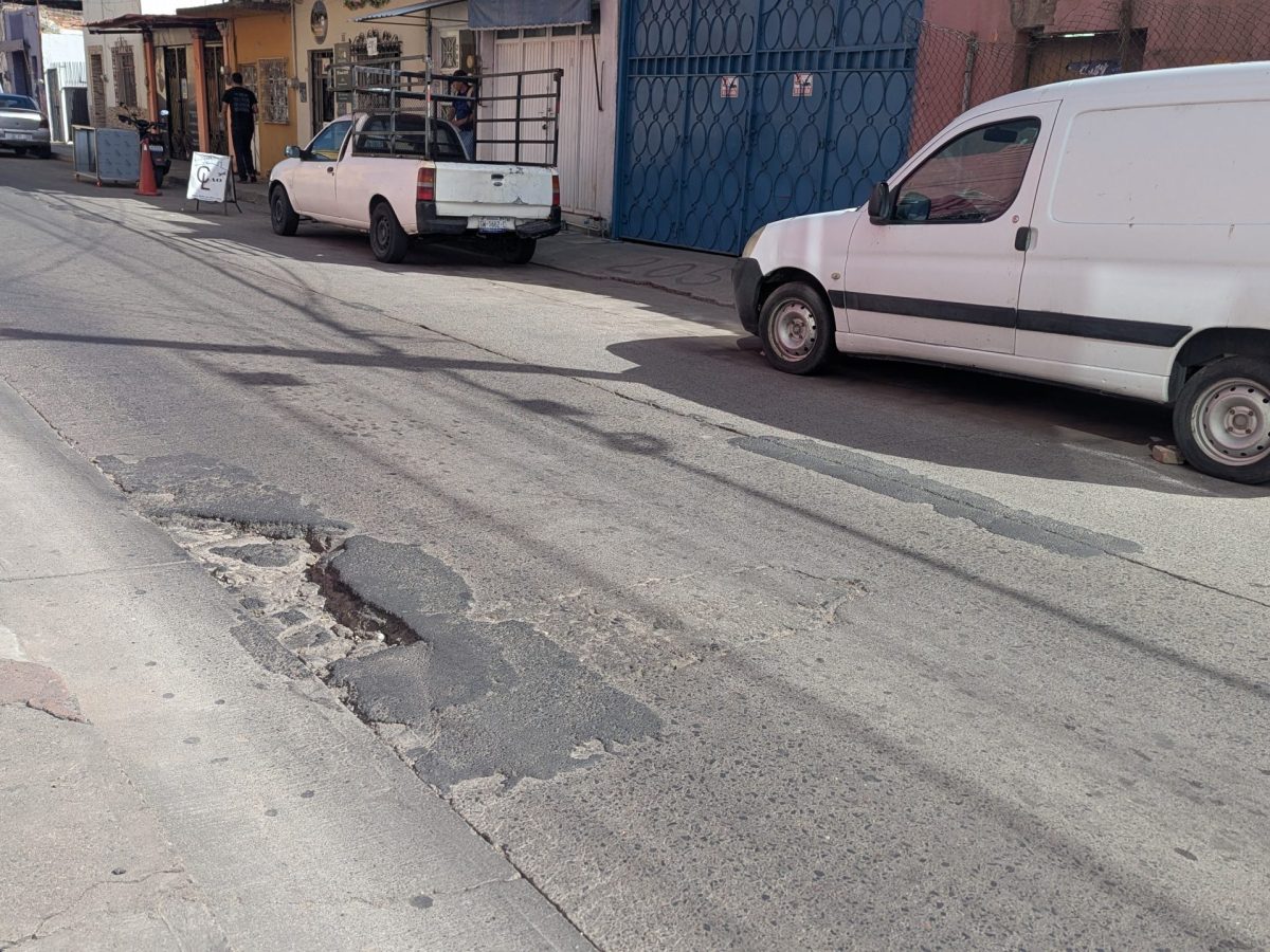 Piden en Irapuato reparar calles dañadas con préstamo de 150 MDP solicitado a Japami