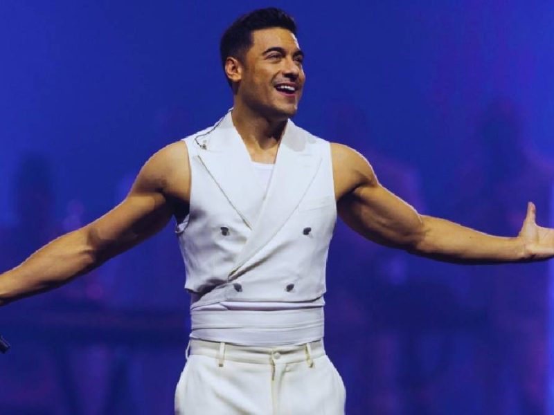Carlos Rivera anuncia suspensión de conciertos debido a cirugía en sus cuerdas vocales