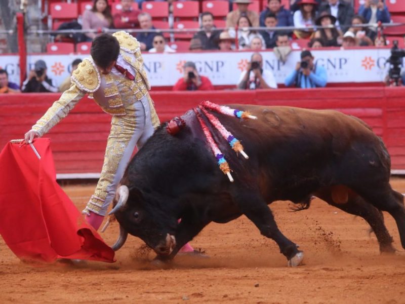 La Corrida de las Tradiciones 2026 abre las puertas de la plaza de toros La Luz