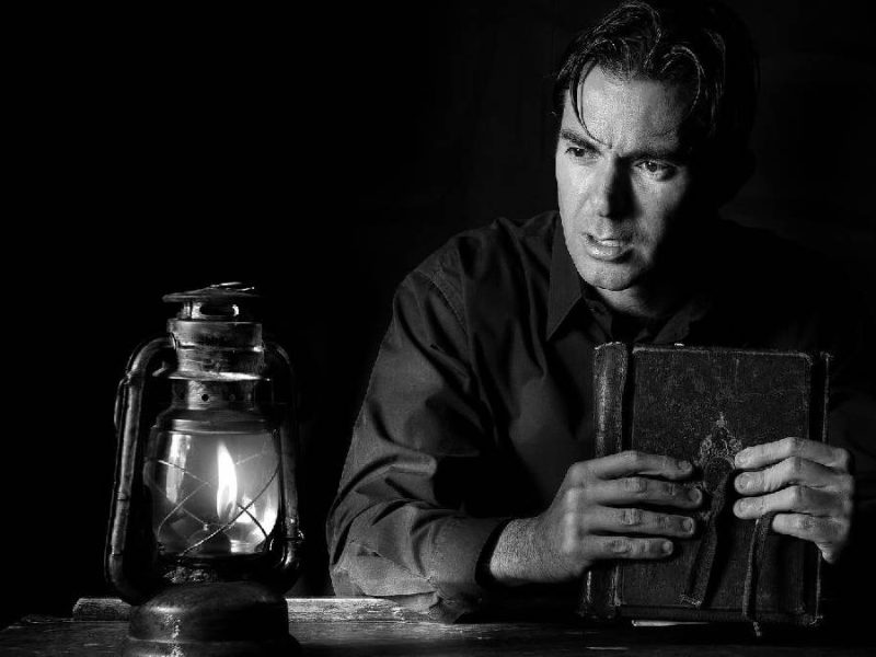 Ernesto D’Alessio revela el secreto del terror de La Dama de Negro