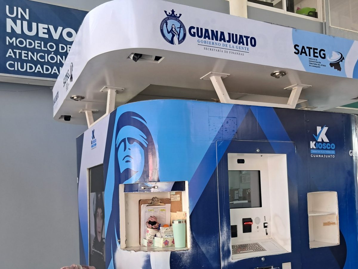 Siguen fuera de servicio los 191 kioscos del Sateg; usuarios reportan retrasos en trámites