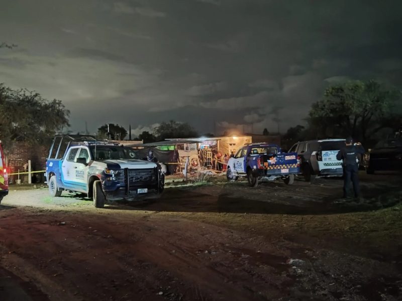 Sicarios matan a Juan afuera de su casa en Lomas del Paraíso