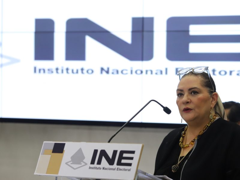 Mantiene Taddei nexos con proveedor investigado y mete a sus allegados al INE