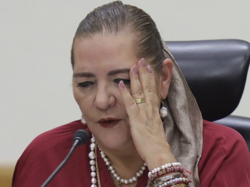 Sheinbaum avala renuncia de Guadalupe Taddei al INE y pide auditorías por presunta corrupción