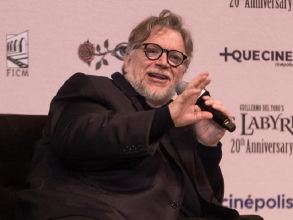 Guillermo del Toro condena la crisis de agua en Jalisco y respalda las manifestaciones durante el FICM