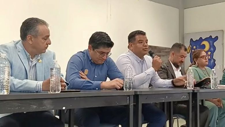Instalan mesa de diálogo por acoso en la Prepa UG en Pénjamo