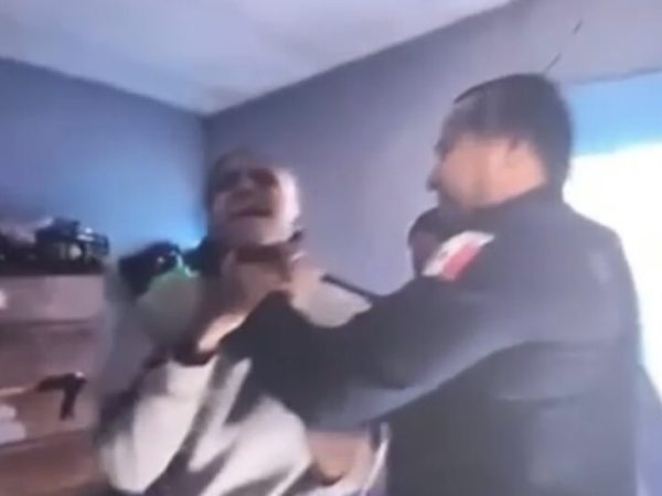 Mantienen suspensión a director operativo de la Policía de León por agresión a mujer