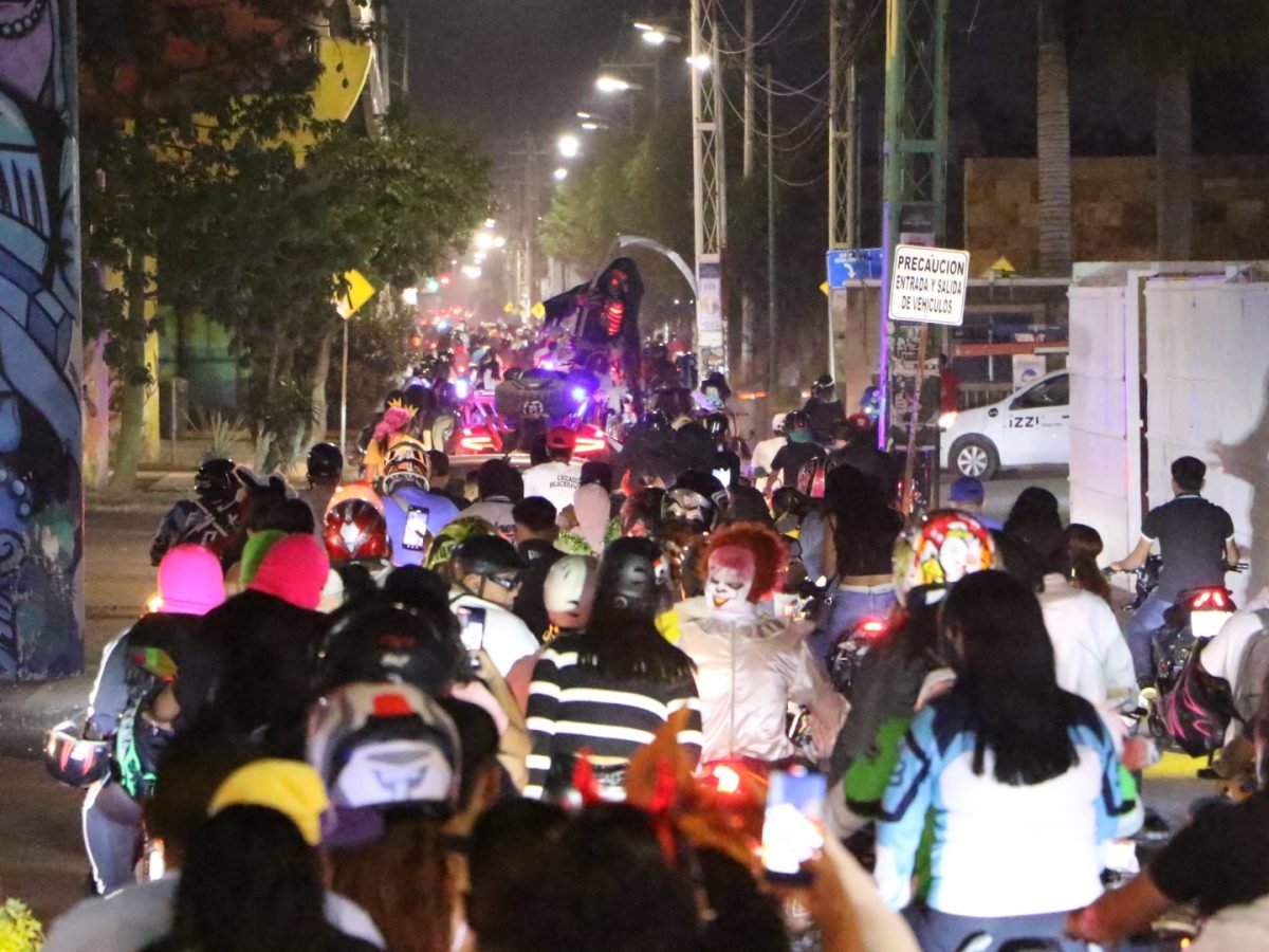 Irapuato prohíbe caravanas y rodadas de motociclistas por Día de Muertos