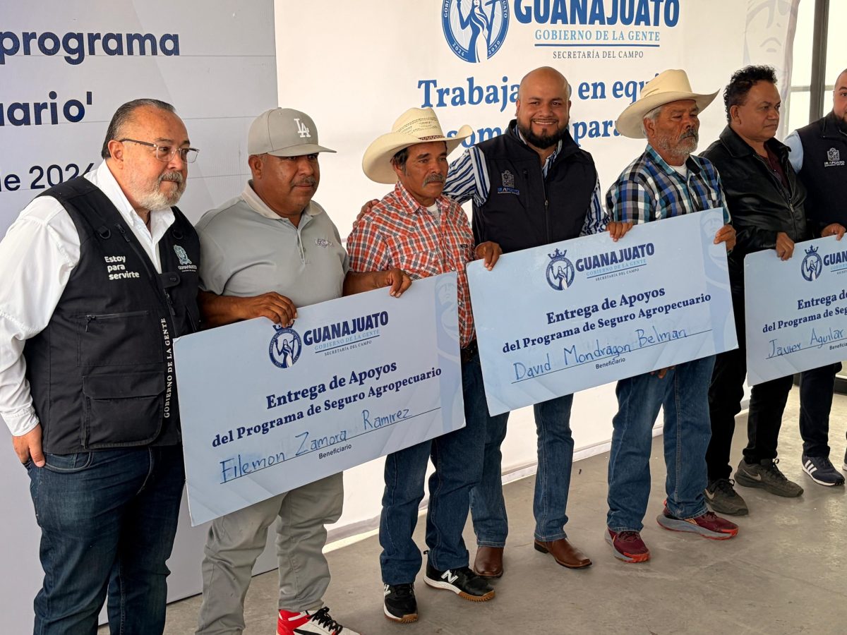Irapuato: Reparten 510 mil pesos de seguro agropecuario por sequía en el campo