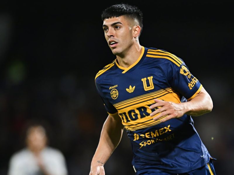 Juan Brunetta renueva contrato con Tigres de la UANL hasta 2029