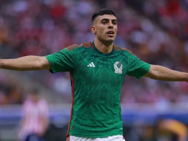 Juan Brunetta, en negociaciones para jugar con México; ya platicó con Rafa Márquez