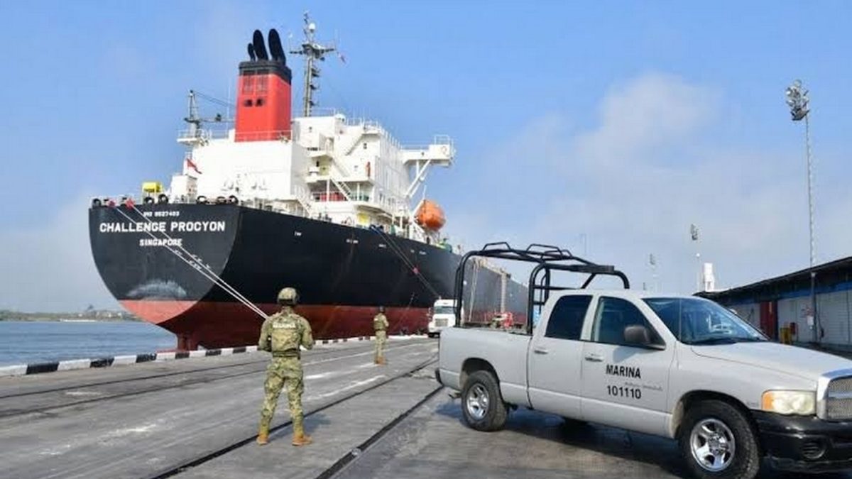 Giran otra orden contra "El Señor de los Buques" por huachicol fiscal