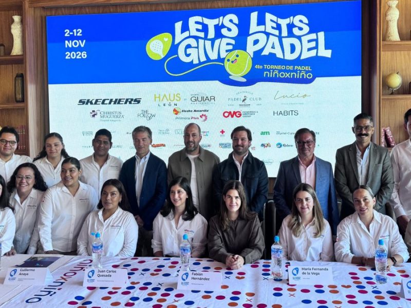 Apoyan a niños en torneo de pádel
