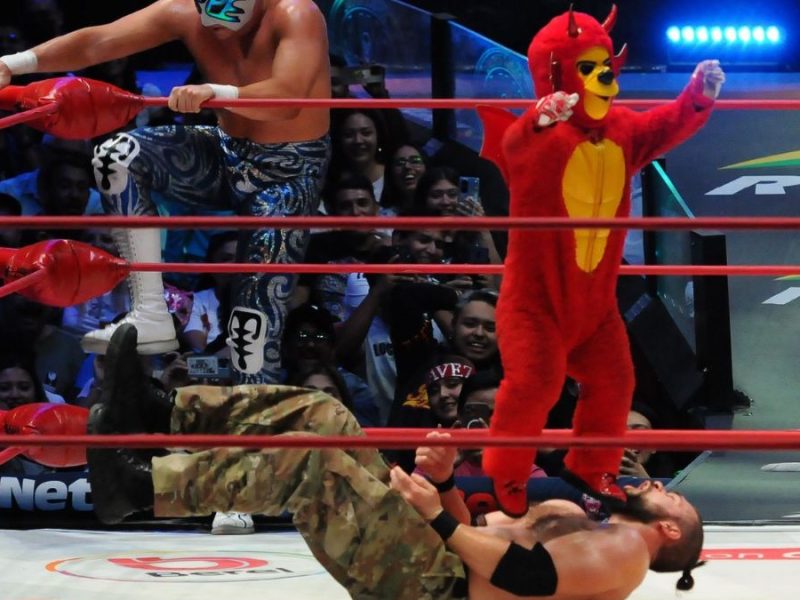 La academia La Selva celebra su tercer aniversario con función gratuita de lucha libre