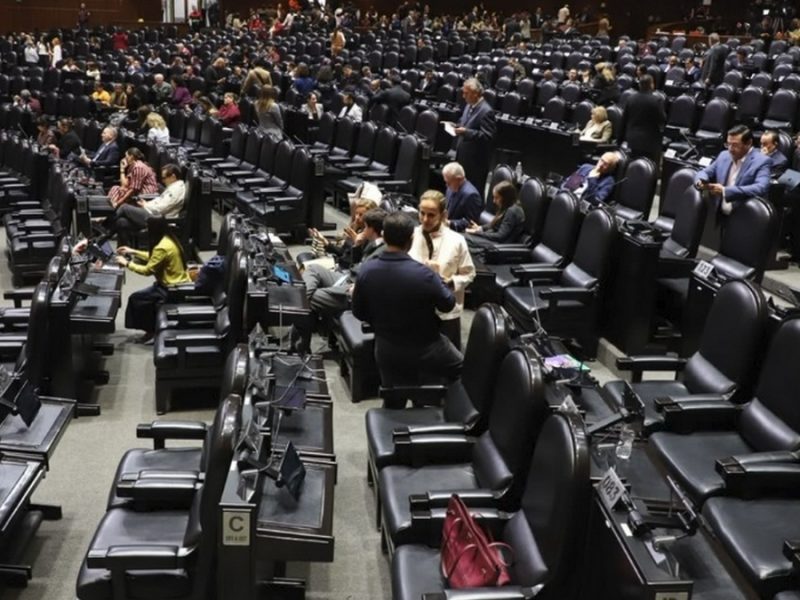 Aprueban diputados de 4T en lo general ley antimemes; oposición ve posible censura