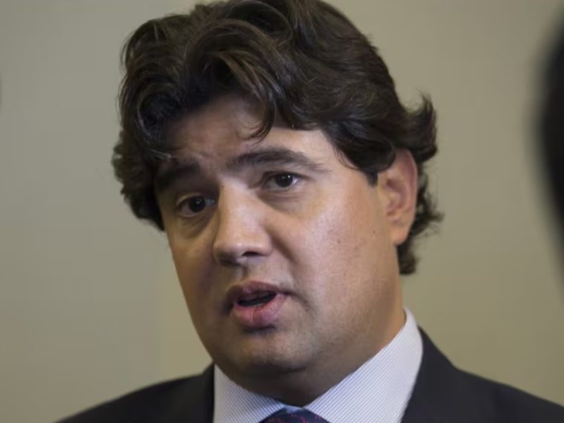 Ordenan arresto de Manuel Arroyo, dueño de Fox Sports MX, en Estados Unidos