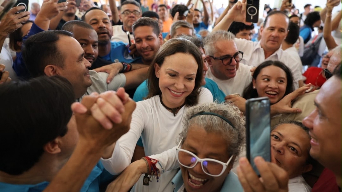 La opositora María Corina Machado regresa a Venezuela tras 10 meses en el exilio