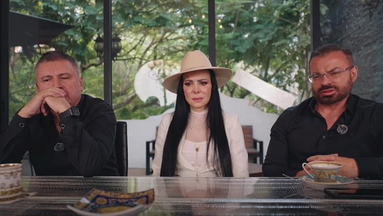 Maribel Guardia en transmisión junto a su abogado Alonso Beceiro y su esposo Marco Chacón
