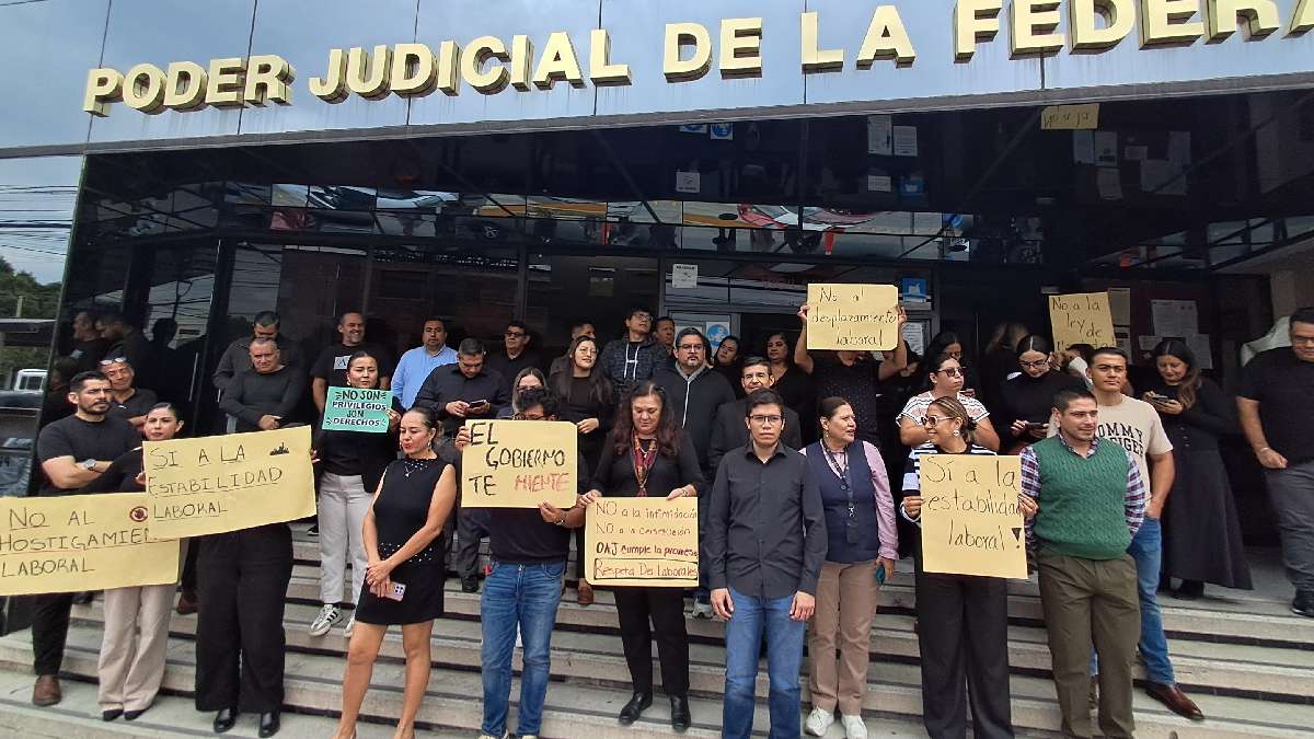 PJF León: Trabajadores protestan acusando presiones y despidos ...