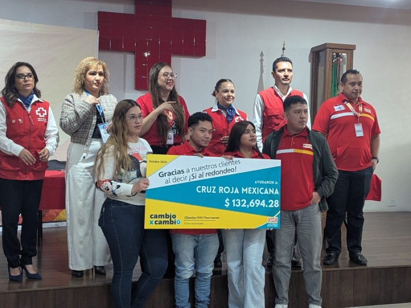 Redondeo de Oxxo recauda $132 mil para la Cruz Roja Mexicana en Irapuato