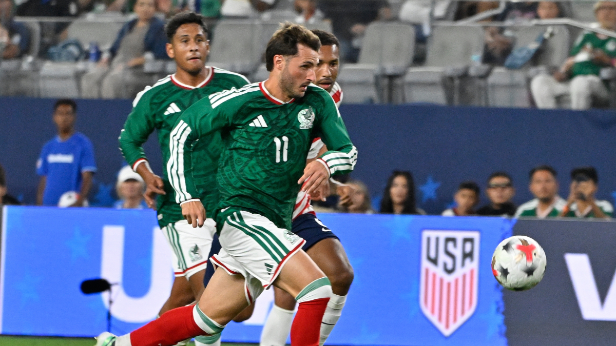 SelecciónMexicanaSantiagoGiménez
