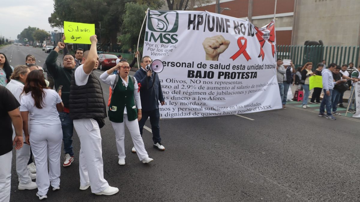 Convocan a marcha nacional del IMSS en los 32 estados para el 14 de octubre