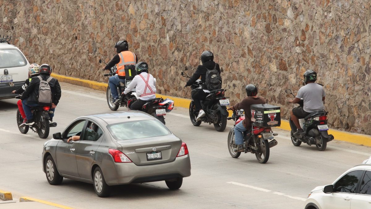 Una motocicleta puede representar una alternativa de movilidad accesible para quienes buscan reducir gastos de transporte en León.