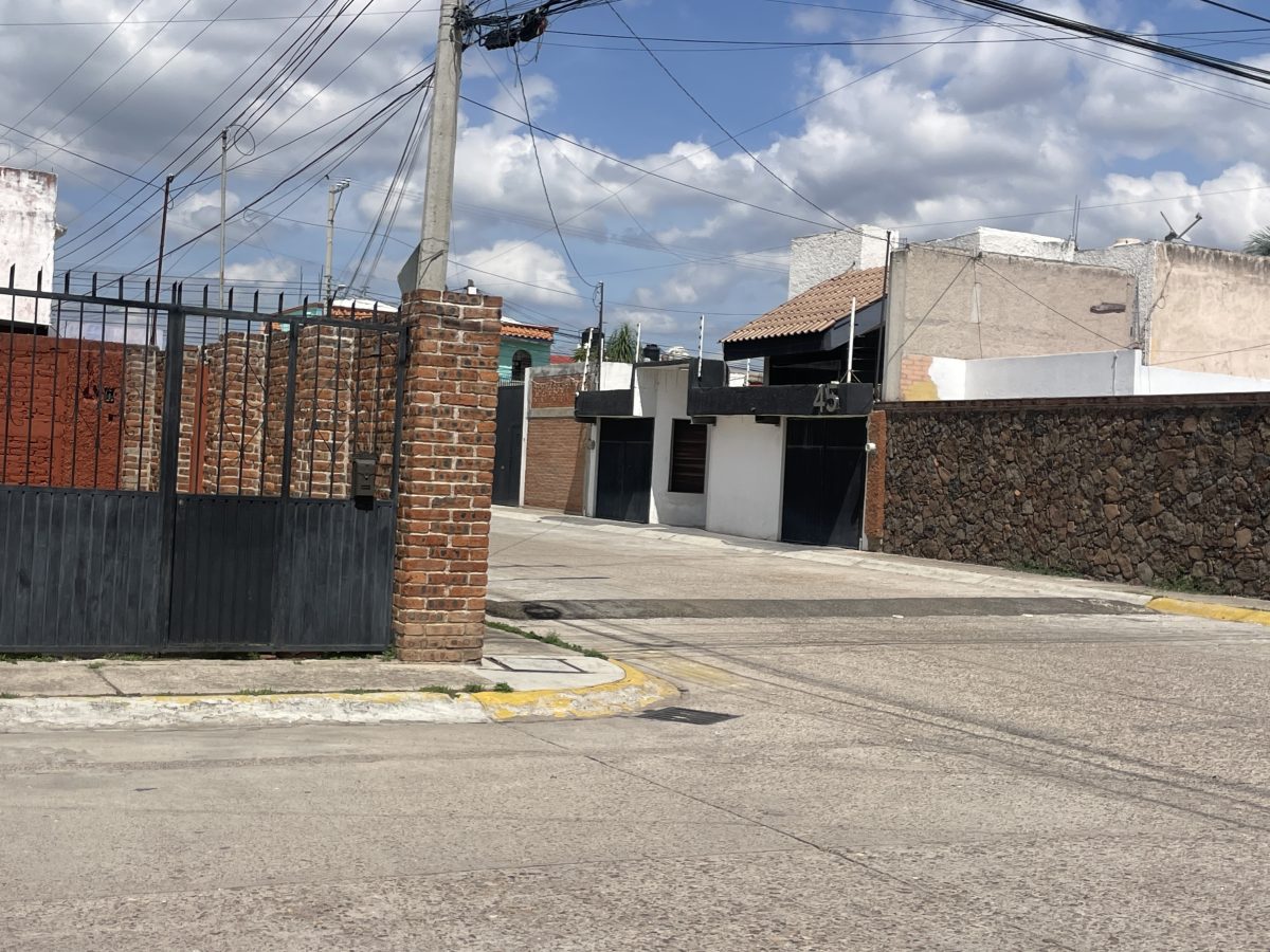 Vecinos piden seguridad tras los asesinatos del pastor Ángel González y su esposa en Irapuato