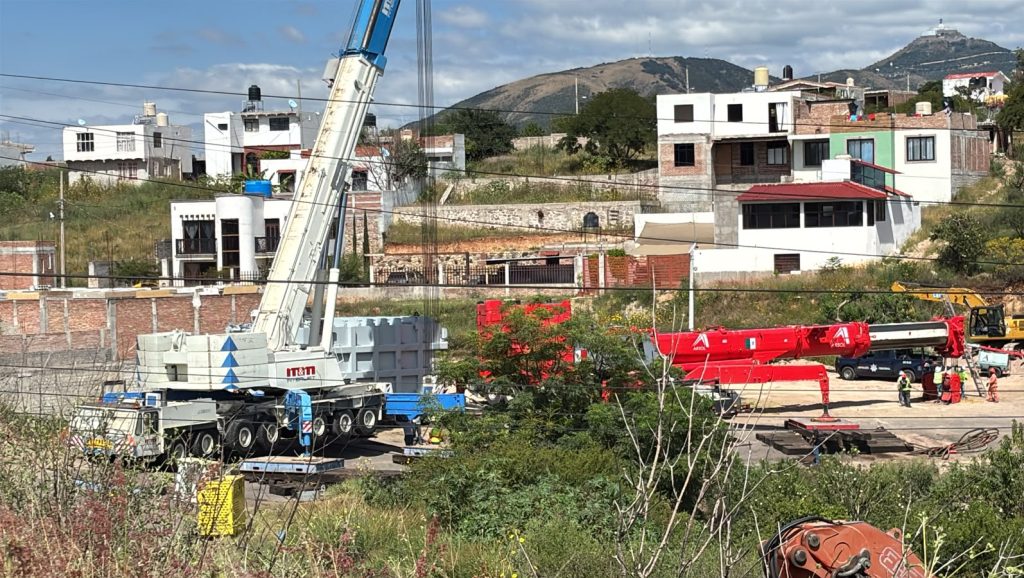 Tras una semana de caos en Santa Teresa, SICT indaga daños por tráiler en Guanajuato