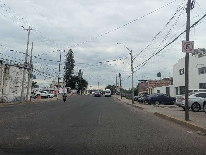 Inician cierres viales en Irapuato por puente de la Bimbo este viernes 30 de octubre