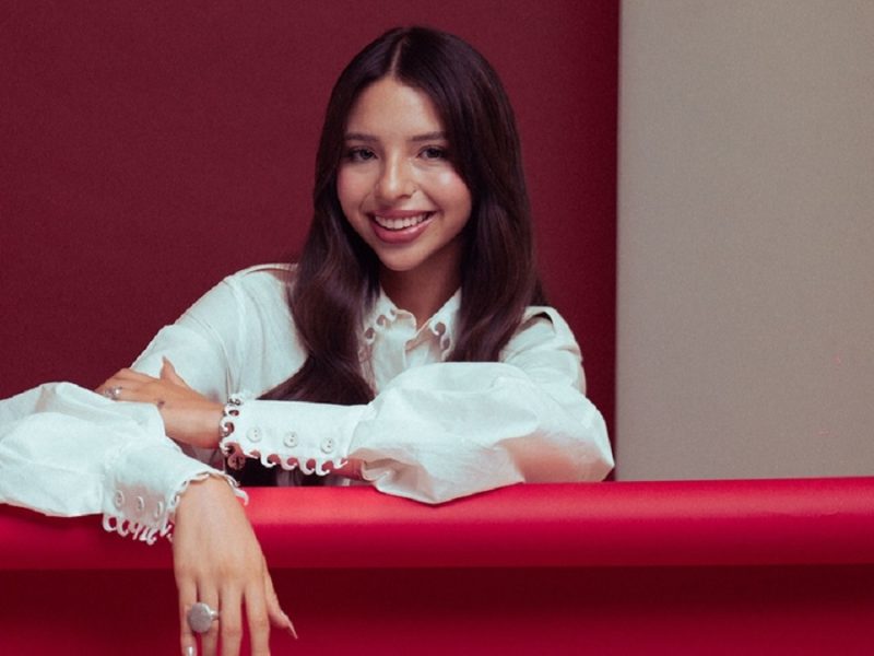 ¡Con caviar y langosta! Así fue la fiesta rosa de cumpleaños de Ángela Aguilar | FOTOS