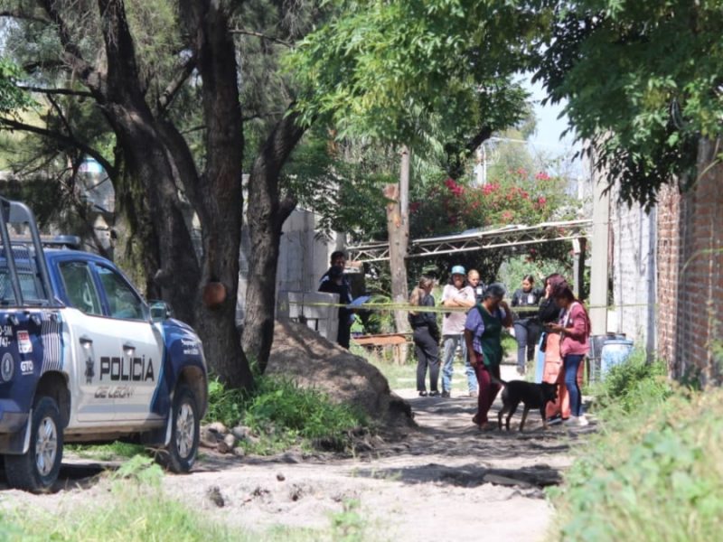 Asesinan a hombre y mujer en casa de comunidad Baños de Agua Caliente, en Silao