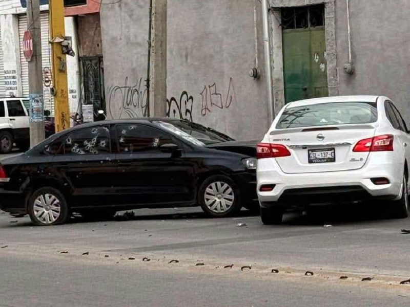 Escuchan 20 disparos en el Centro de Valle de Santiago en asesinato de un conductor