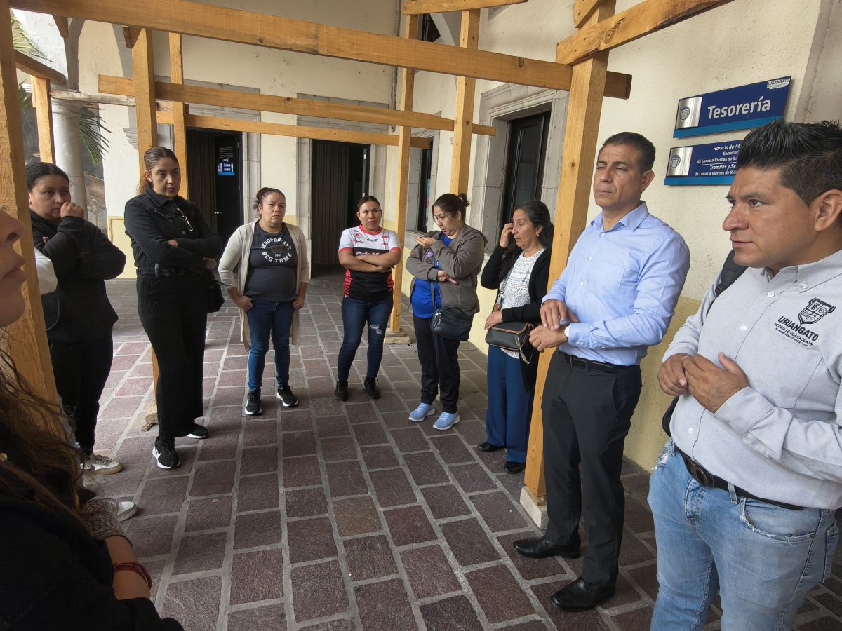 Comerciantes textiles de Uriangato piden retrasar remodelación de calles hasta enero