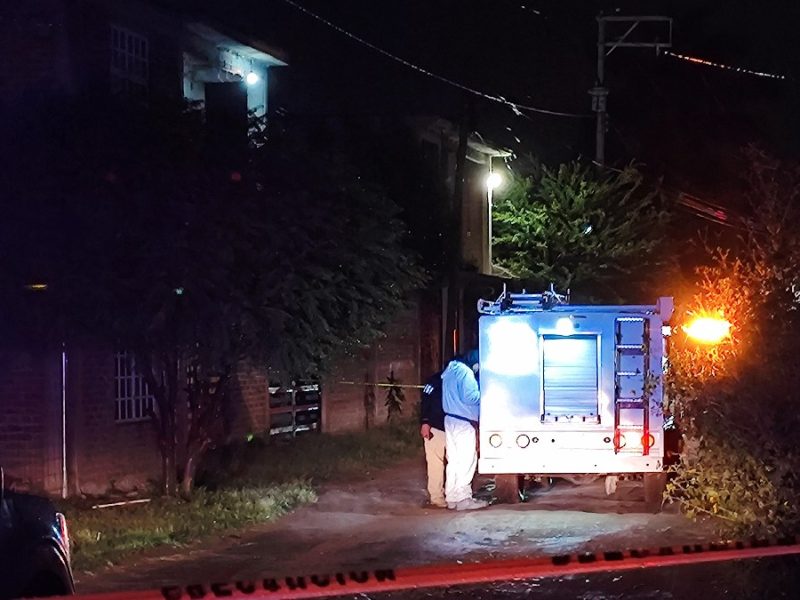 Disparan 40 balazos de alto calibre a vivienda para matar a un hombre en Irapuato