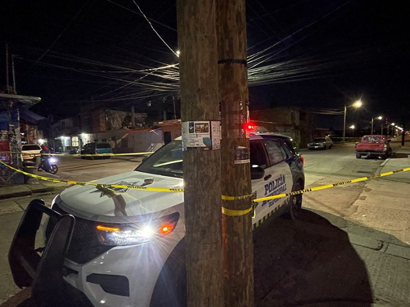 Hombre apenas sobrevive a balacera al refugiarse en vecindad de San Gabriel, en Irapuato