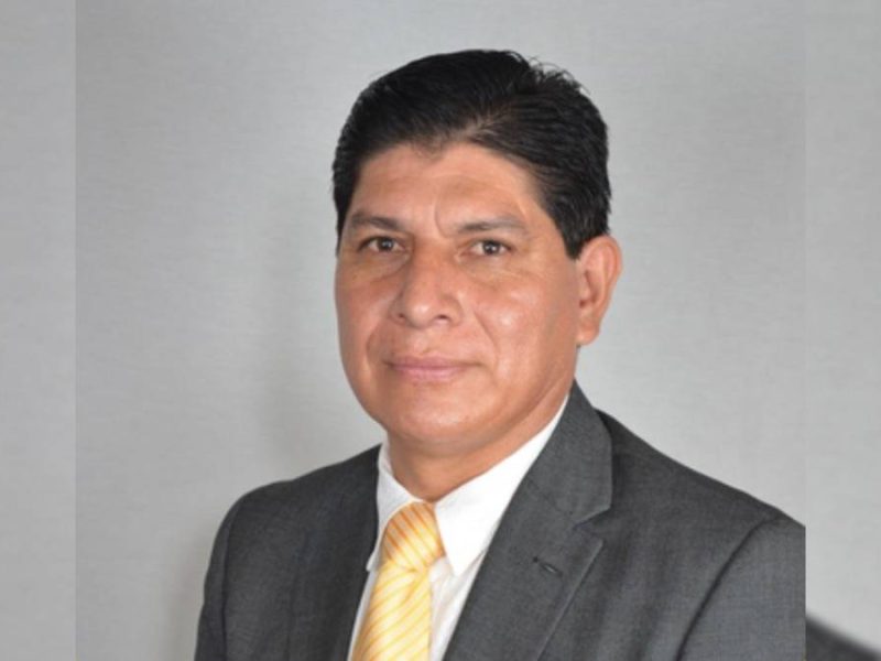 Exdiputado intenta hacerse pasar por mujer en Doctor Mora; IEEG frena ‘fraude’
