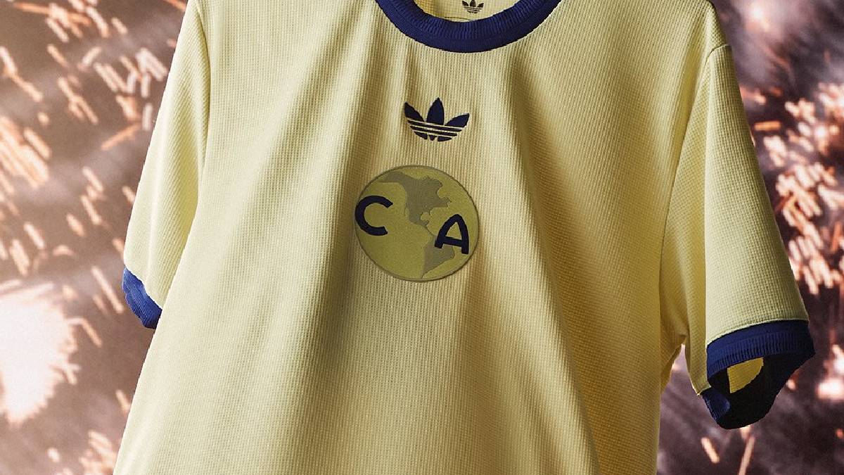 América presenta jersey retro por su 110 aniversario; revive el icónico color crema y el escudo histórico - Foto: Adidas.