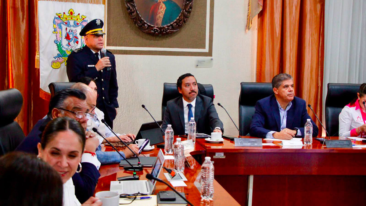 Ayuntamiento León investigación mando policial